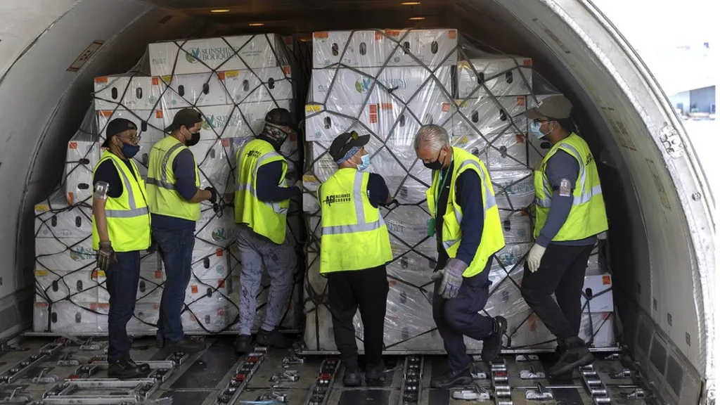 Shipment of goods through carrier